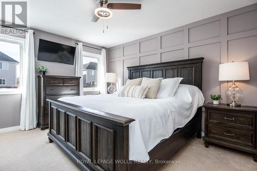 46 Spring Wagon Lane, Elmira, ON - Indoor Photo Showing Bedroom