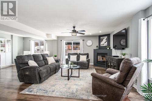 46 Spring Wagon Lane, Elmira, ON - Indoor Photo Showing Living Room With Fireplace