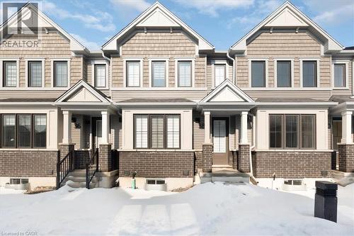 38 KINGBIRD Common  Cambridge, ON N1T 0H3