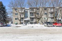 4-75 Rue Lalande  Longueuil (Le Vieux-Longueuil), QC J4G 1X9