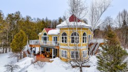 219 Ch. du Nordet  Magog, QC J1X 0M8