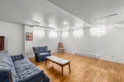 Family Room - 