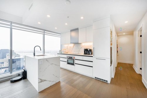 Cuisine - 3802-720 Rue St-Jacques, Montréal (Ville-Marie), QC - Indoor Photo Showing Kitchen With Upgraded Kitchen