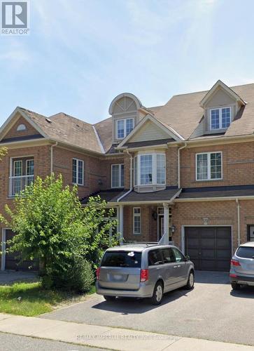 25 Ruby Crescent, Richmond Hill, ON - Outdoor With Facade