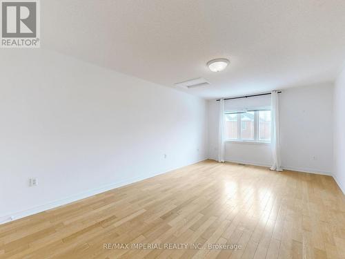 25 Ruby Crescent, Richmond Hill, ON - Indoor Photo Showing Other Room