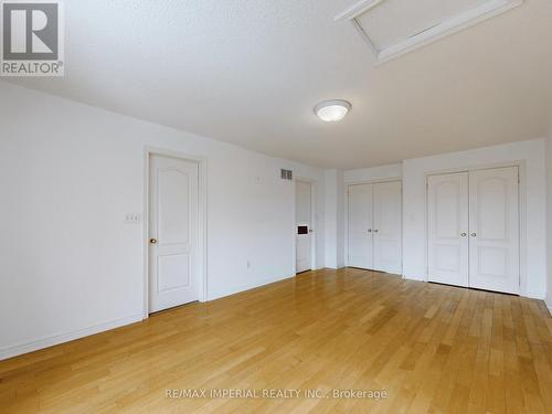 25 Ruby Crescent, Richmond Hill, ON - Indoor Photo Showing Other Room