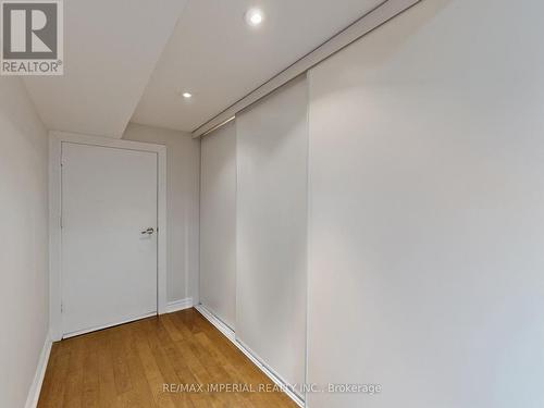 25 Ruby Crescent, Richmond Hill, ON - Indoor Photo Showing Other Room