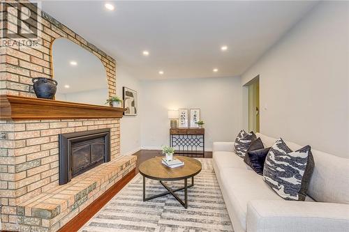 2223 Vista Drive, Burlington, ON - Indoor Photo Showing Living Room With Fireplace