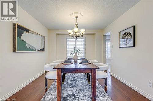 2223 Vista Drive, Burlington, ON - Indoor Photo Showing Dining Room