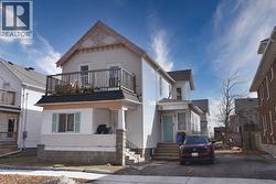 128 Victoria STREET  Sarnia, ON N7T 2T1