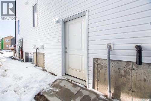 523 Sharma Crescent, Saskatoon, SK - Outdoor With Exterior