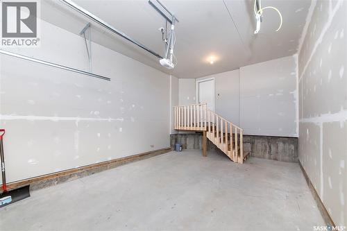 523 Sharma Crescent, Saskatoon, SK - Indoor Photo Showing Garage
