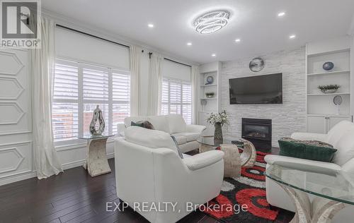 228 Greti Drive, Hamilton, ON - Indoor Photo Showing Living Room With Fireplace