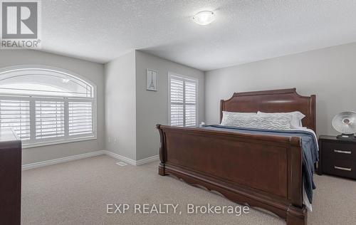 228 Greti Drive, Hamilton, ON - Indoor Photo Showing Bedroom