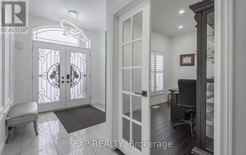 228 Greti Drive, Hamilton, ON - Indoor Photo Showing Other Room