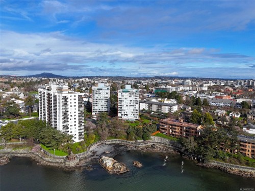 104-325 Maitland St  Victoria, BC V9A 7E9