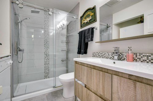 Salle de bains - 604 Ch. Du Skieur, Piedmont, QC - Indoor Photo Showing Bathroom