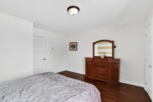 Chambre à coucher principale - 587 Rue De Pompadour, Mascouche, QC - Indoor Photo Showing Bedroom