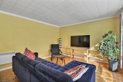 Salon - 