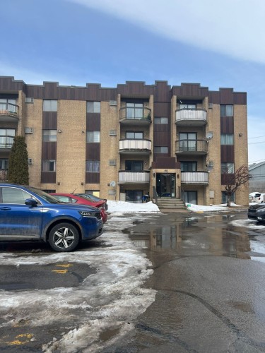 47-463 Rue Éricka  Laval (Fabreville), QC H7P 5S5