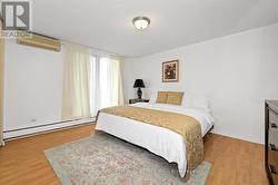 Primary Bedroom - 