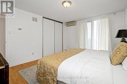 Primary Bedroom - 
