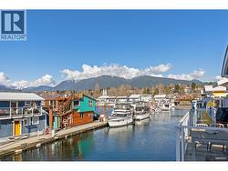 29 415 ESPLANADE AVENUE  North Vancouver, BC V7M 1A6