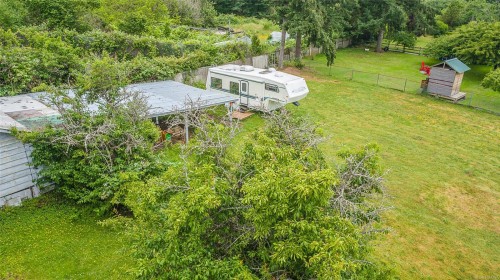 7261 Lantzville Rd, Lantzville, BC 