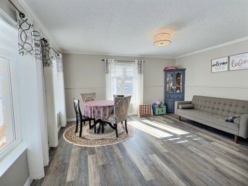 Salle familiale - 1269 2E Rang N., Saint-Édouard-De-Fabre, QC - Indoor