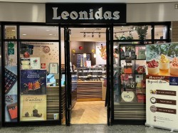 C123-383 Rue St-Jacques  Montréal (Ville-Marie), QC H2Y 1P6