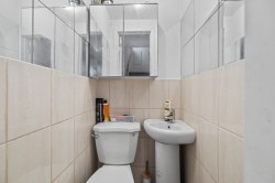 Powder room - 