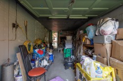 Garage - 