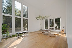 182 Ch. de la Loutre  Lac-Supérieur, QC J0T 1J0