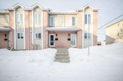 46 Rue de l'Église  Chambly, QC J3L 3K9
