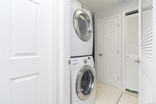 43 Eagle Lane, View Royal, BC 