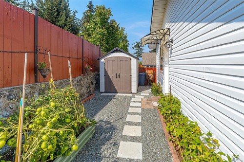 43 Eagle Lane, View Royal, BC 