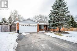 20 FIRESIDE DRIVE  Hamilton, ON L8N 2Z7