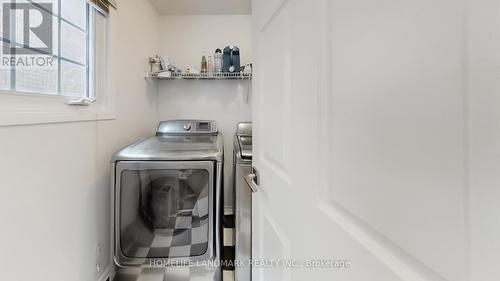 81 Stirling Crescent, Markham, ON - Indoor Photo Showing Laundry Room