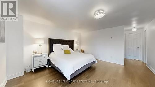 81 Stirling Crescent, Markham, ON - Indoor Photo Showing Bedroom