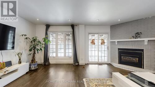 81 Stirling Crescent, Markham, ON - Indoor Photo Showing Living Room With Fireplace