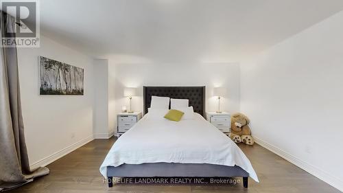 81 Stirling Crescent, Markham, ON - Indoor Photo Showing Bedroom