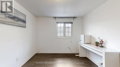 81 Stirling Crescent, Markham, ON - Indoor Photo Showing Other Room
