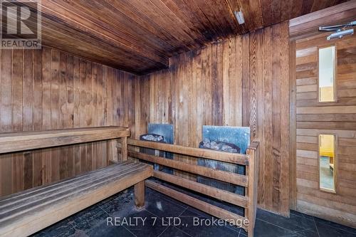 303 - 175 Cedar Avenue, Richmond Hill, ON - Indoor Photo Showing Other Room