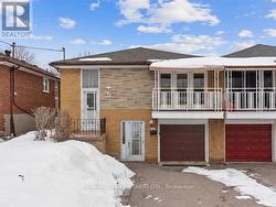 21 HOOVER CRESCENT  Toronto, ON M3N 1P4