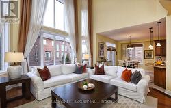 336 TURNING LEAF ROAD  Oakville, ON L6L 6W7