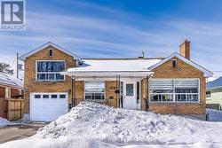 B - 902 KENZIE STREET  Ottawa, ON K1Z 6E4