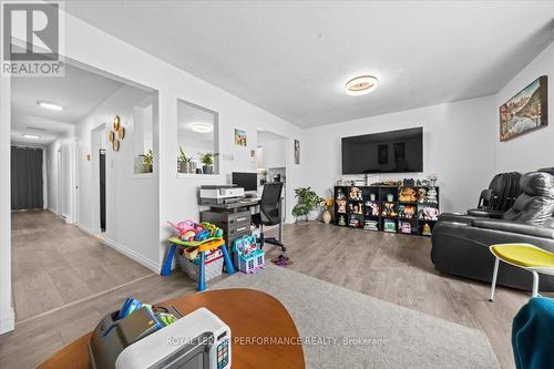 1702 Russell Road, Ottawa, ON - Indoor Photo Showing Other Room