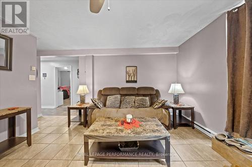 1702 Russell Road, Ottawa, ON - Indoor