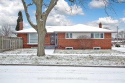 1 Barnes Crescent  Toronto, ON M1G 1Z8