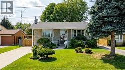 9 MCKEE Wallaceburg, ON N8A 4P9